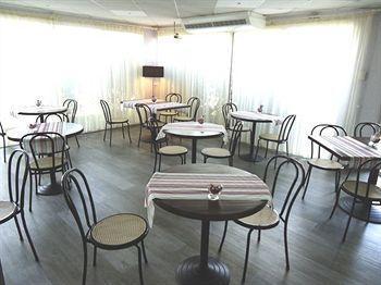Inspiration By Balladins Hotel Villefranche-de-Rouergue
